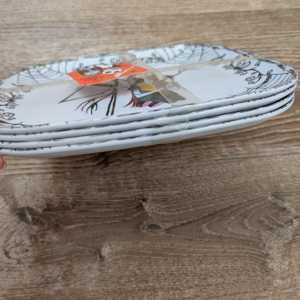 Disney The Nightmare Before Christmas Jack and Sally Plate - Picture 3 of 3